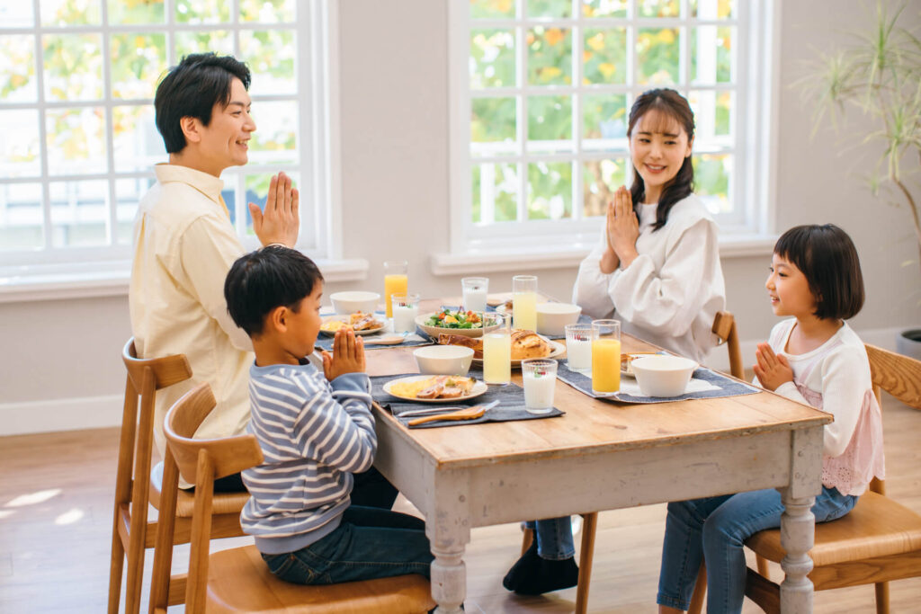 子どもの間に治すためには家族の協力が大切